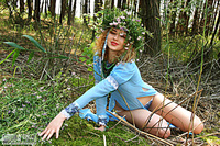 Free naked amour angels photo angel in the woods