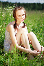 Erotic art photography softcore teen poses outdoors