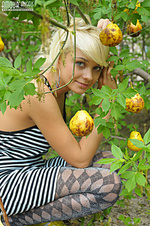 Tempting adult female free blonde