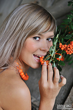 Teen sexy models free softcore pictures thumbs in pantyhose